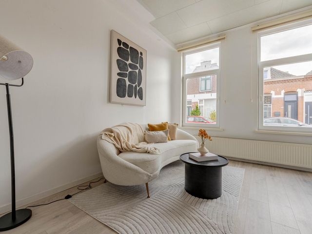 Zwijndrechtsestraat 25, Rotterdam