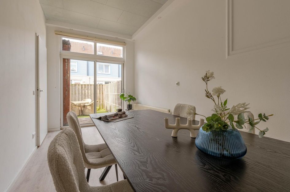 Zwijndrechtsestraat 25