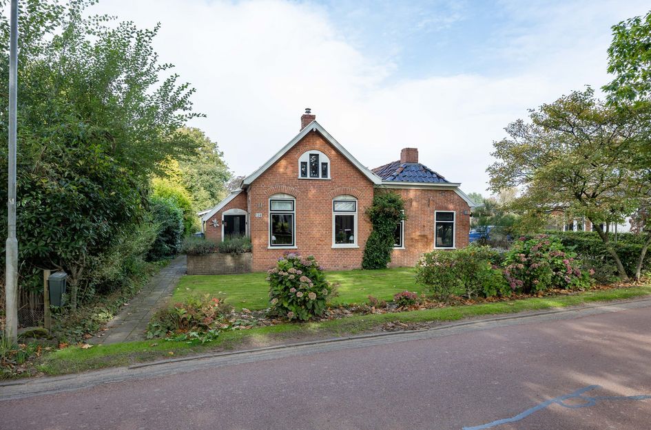 Hoofdweg 128