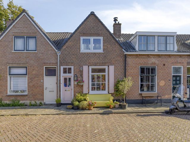 Bijleveldlaan 17, Warmond