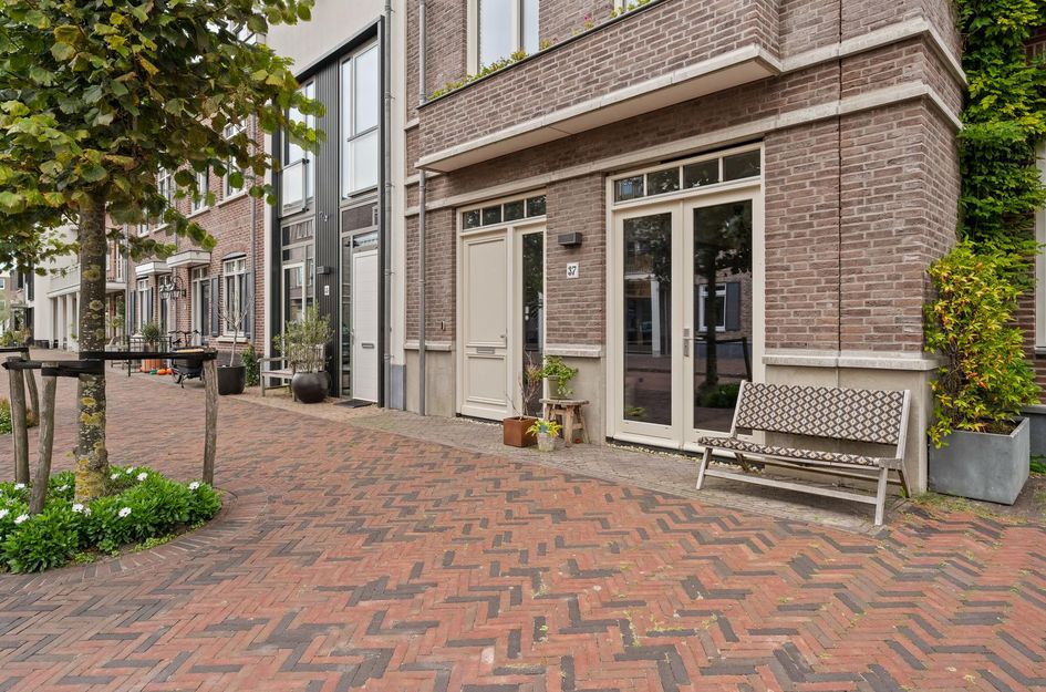 Nieuwe Voorstraat 37