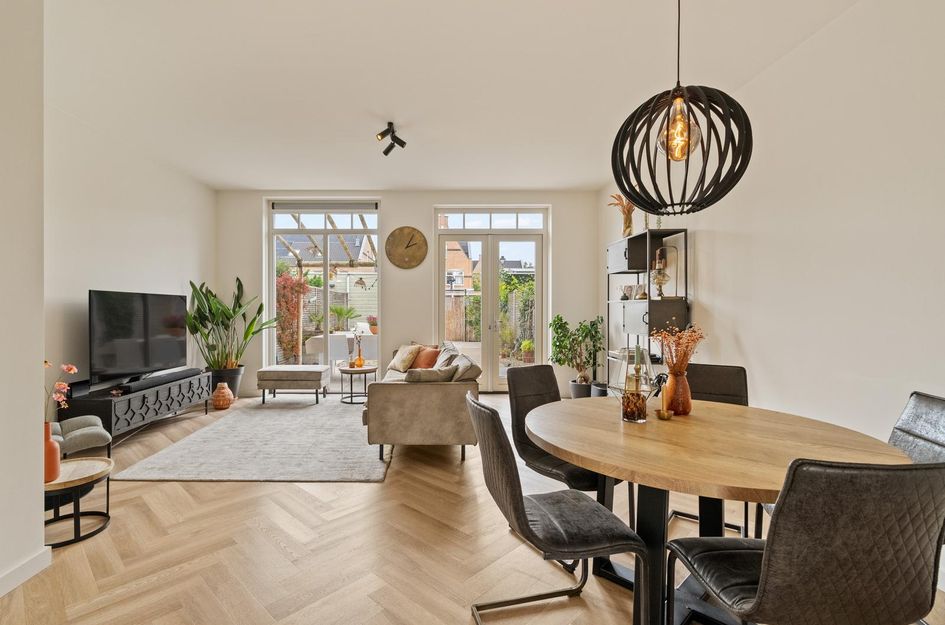 Nieuwe Voorstraat 37