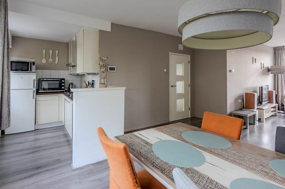 Raadhuisstraat 25