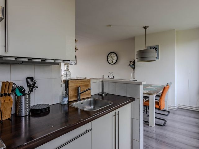 Raadhuisstraat 25, Rozenburg