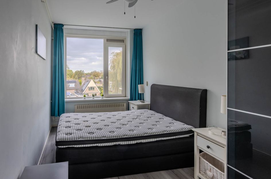 Raadhuisstraat 25