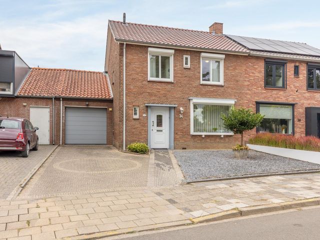 Heinseweg 34, Sittard