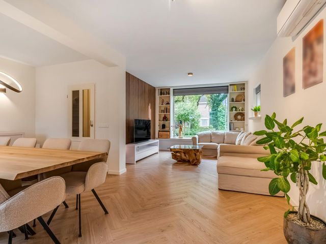 Kennedysingel 55, Winssen