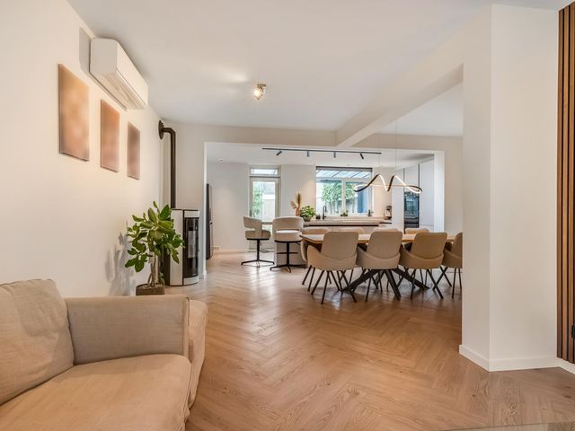 Kennedysingel 55, Winssen