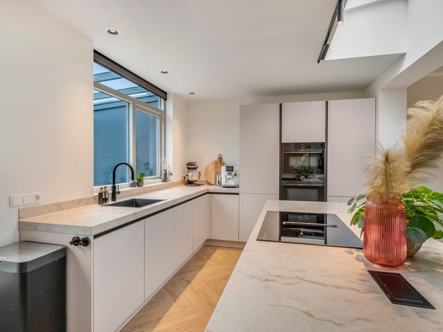 Kennedysingel 55, Winssen