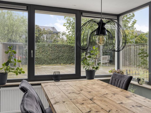 Montgomerylaan 3, Weurt
