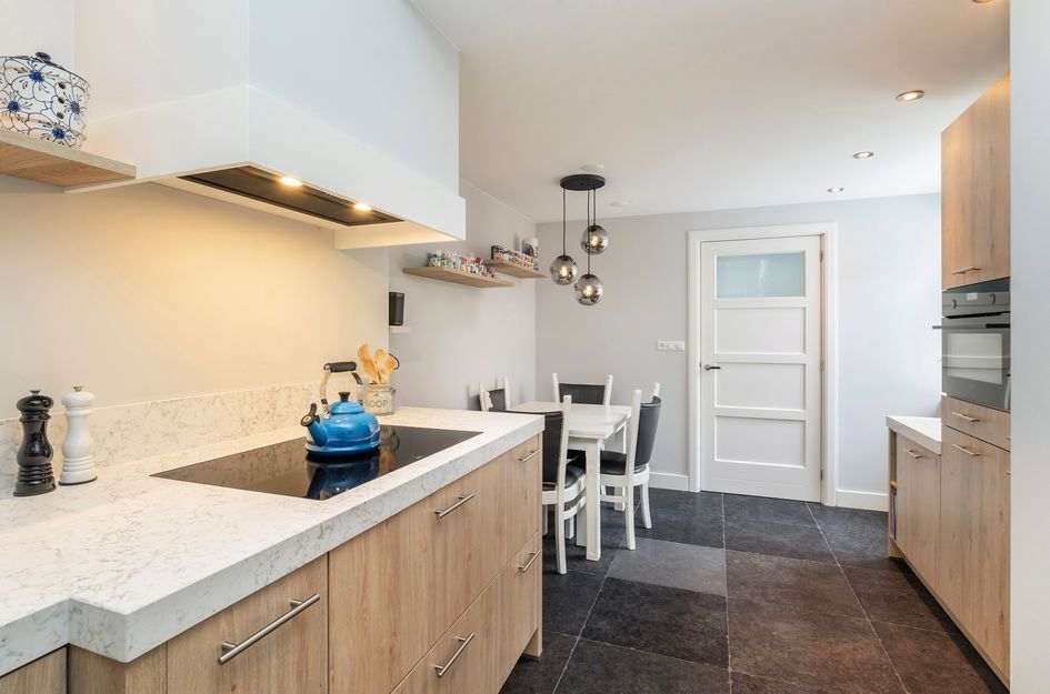 Secr Varkevisserstraat 69