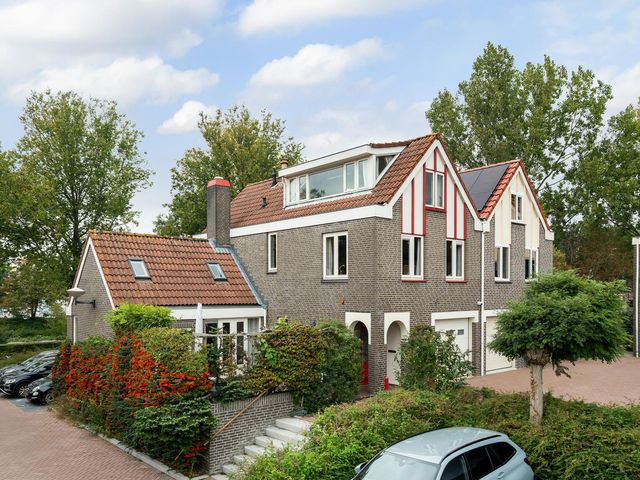 Lissenvaart 15, Zoetermeer