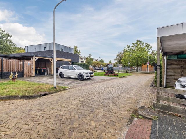 Veldkampstraat 10, Hollandscheveld