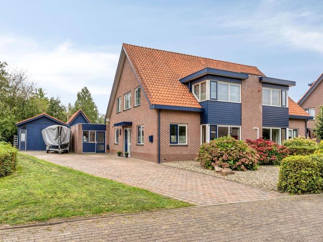 Voorweem 1, Valburg