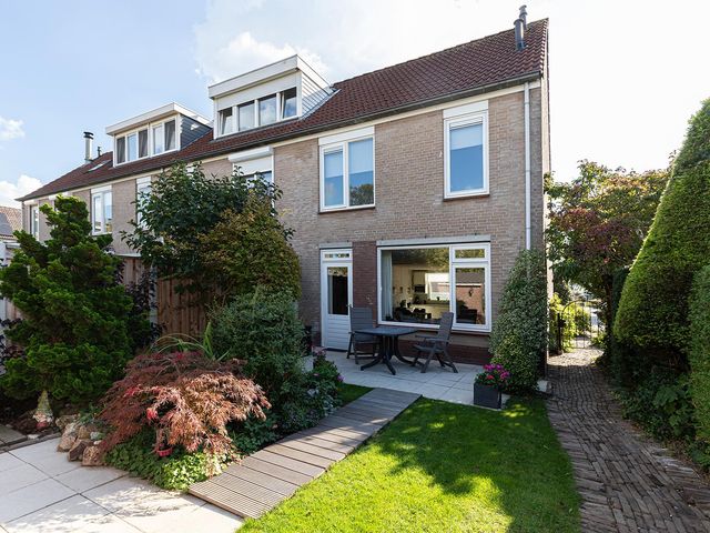 De Boomgaard 16, Oud-Alblas