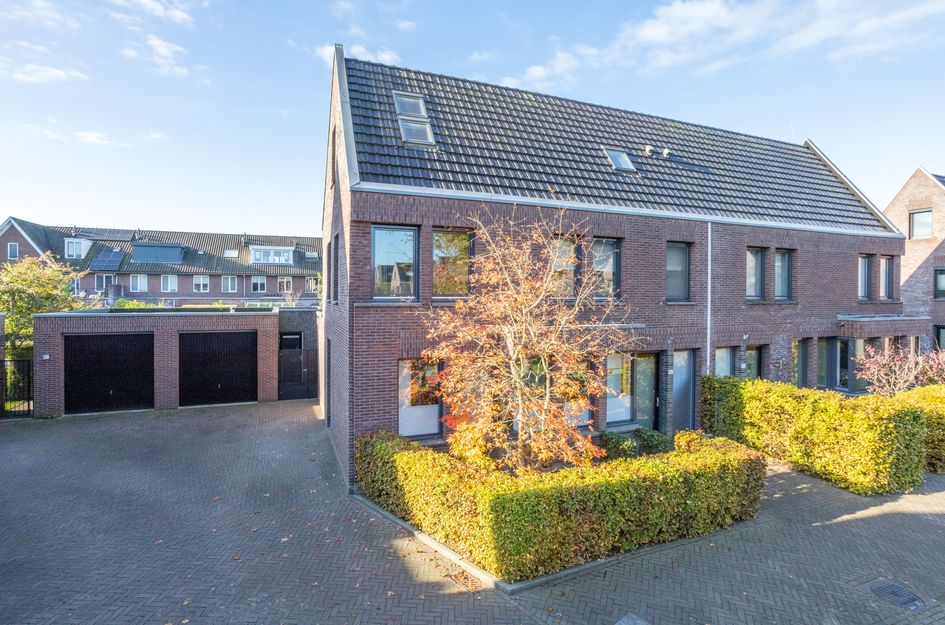 Richelhof 32