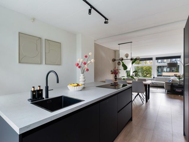Schepenstraat 33B 02, Rotterdam