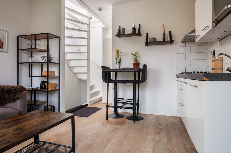 Adelaarstraat 56B