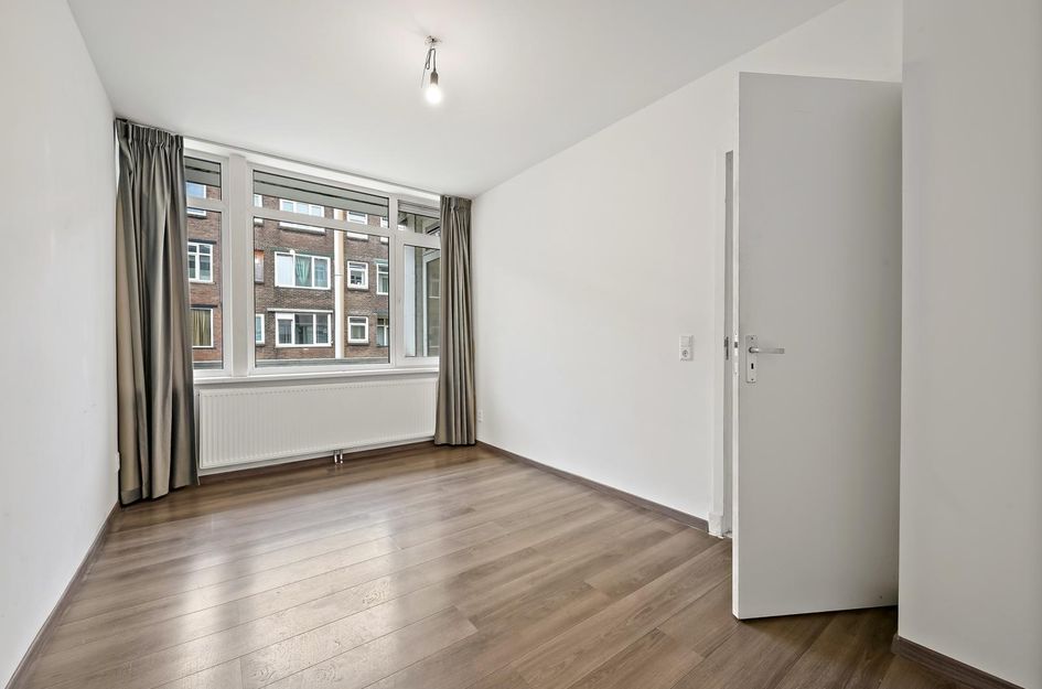 Voetjesstraat 56B 01