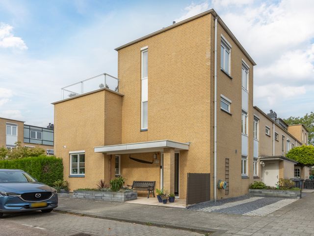Tielerwaard 133, Rotterdam