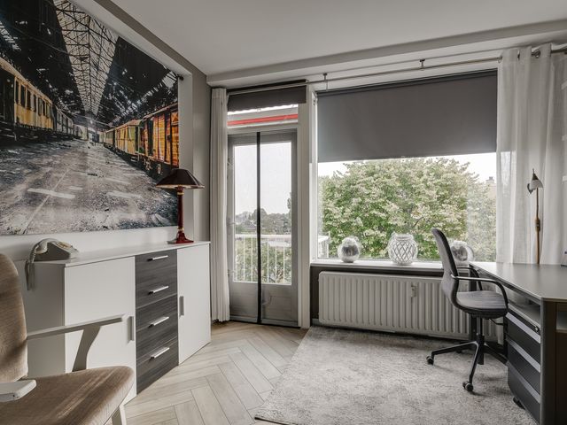 Burgemeester Keijzerlaan 30, Leidschendam