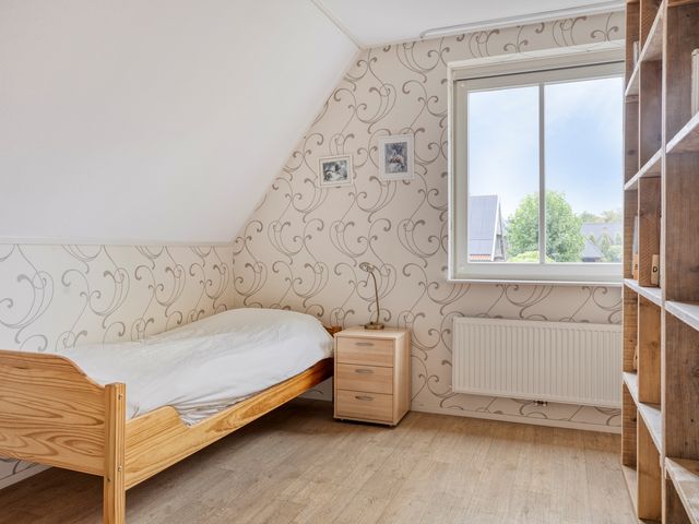 De Gruttenmaat 9, Reutum