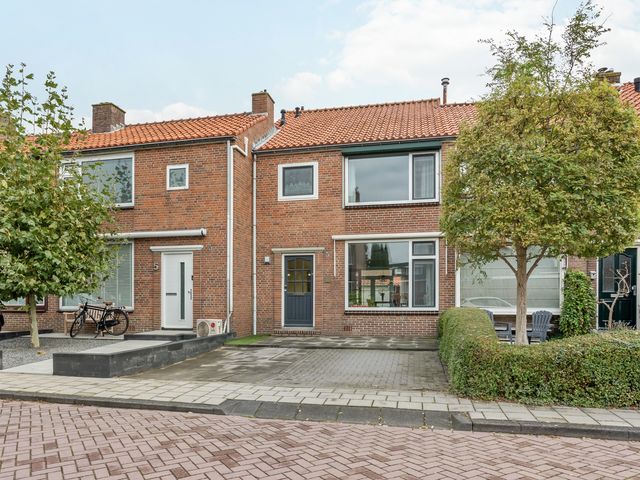 Henriette Roland Holststraat 7, Maassluis