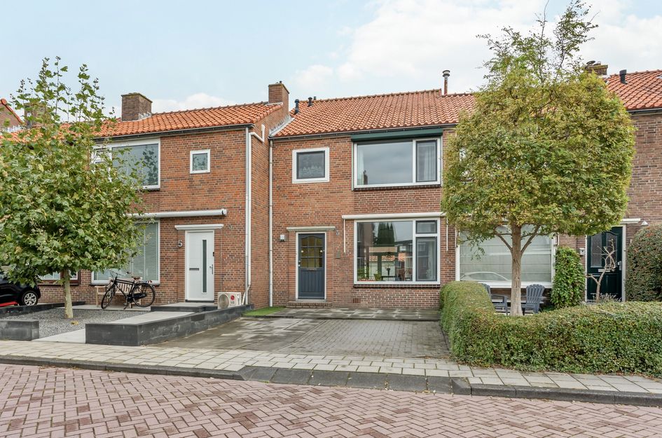 Henriette Roland Holststraat 7