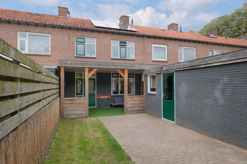 Adriaen Van Ostadestraat 8