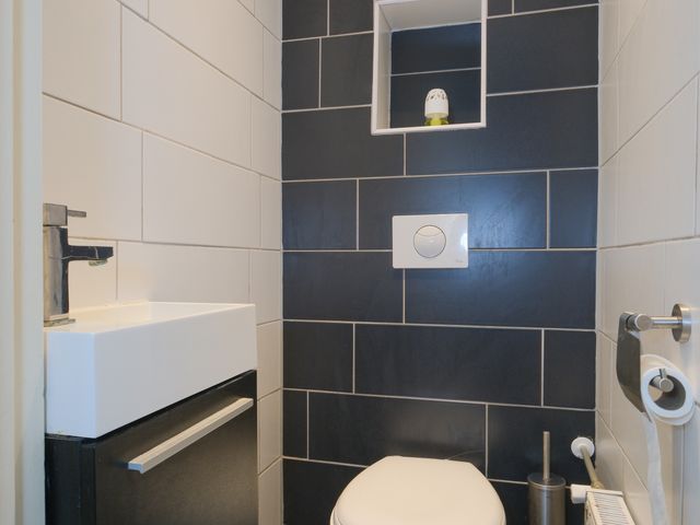 Adriaen Van Ostadestraat 8, Almelo