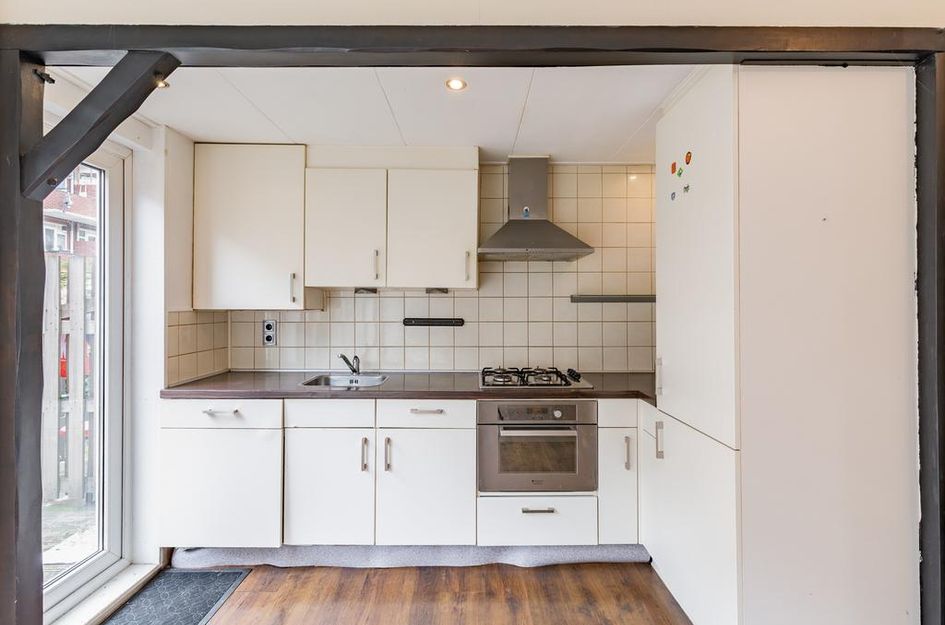 Bas Jungeriusstraat 98A