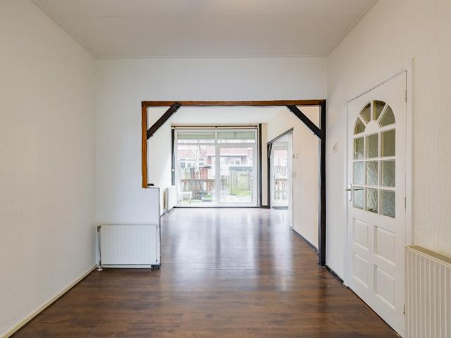 Bas Jungeriusstraat 98A, Rotterdam