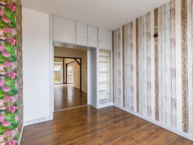 Bas Jungeriusstraat 98A, Rotterdam