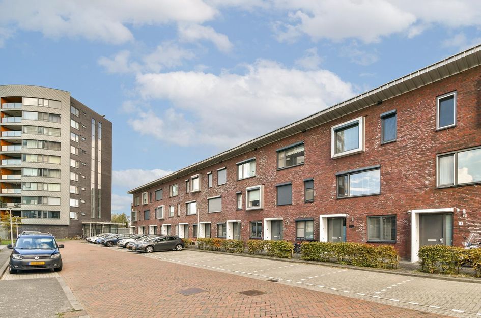Uiverplein 17