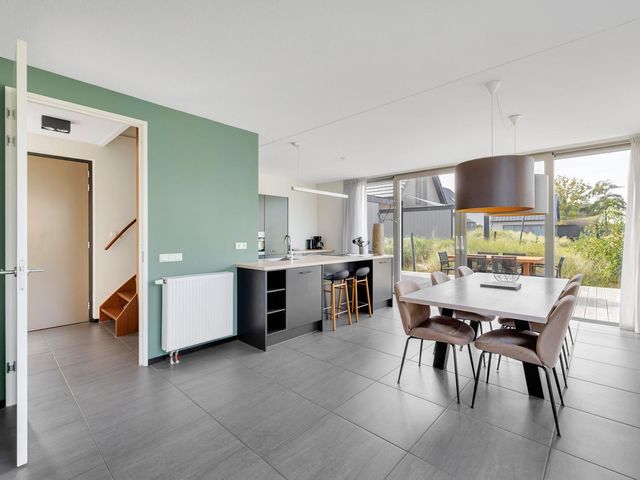 Ridderstee 124, Ouddorp