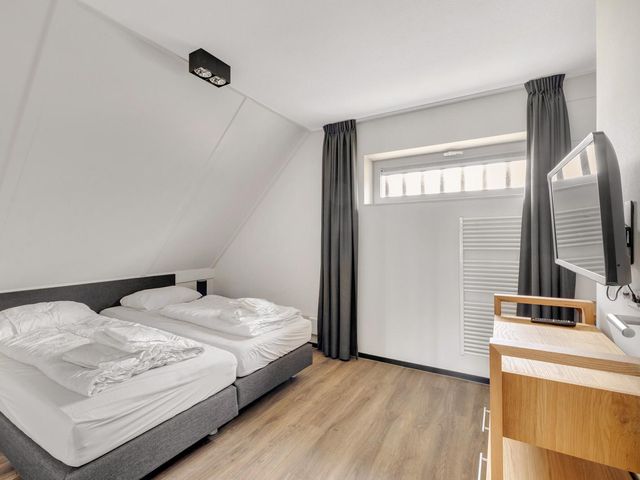 Ridderstee 124, Ouddorp