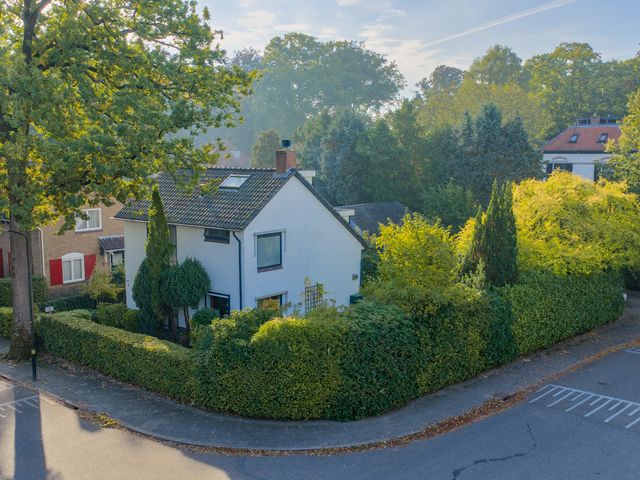 Laan van Kerschoten 73, Apeldoorn
