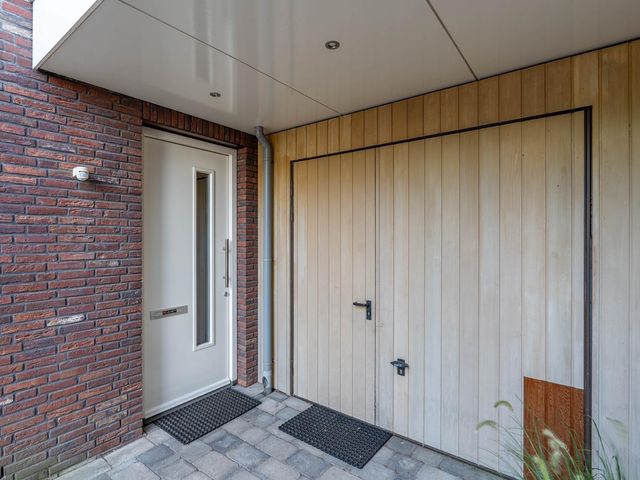 Eijckenhof 2, Oostrum