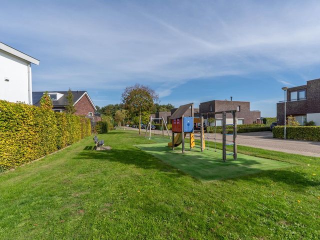 Eijckenhof 2, Oostrum