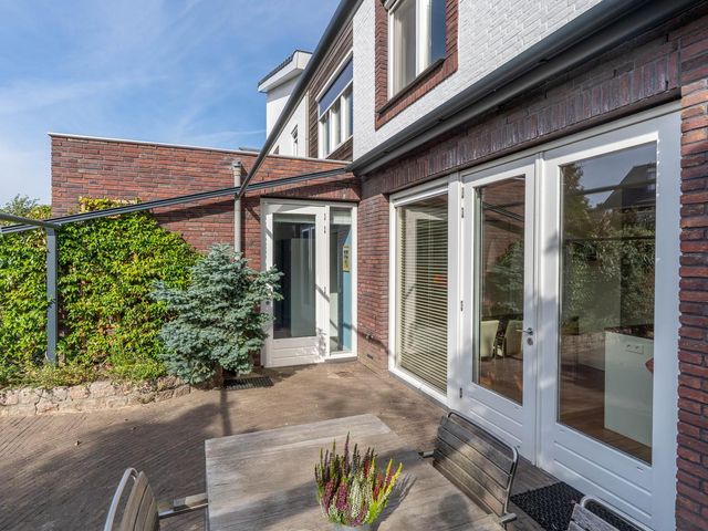 Eijckenhof 2, Oostrum