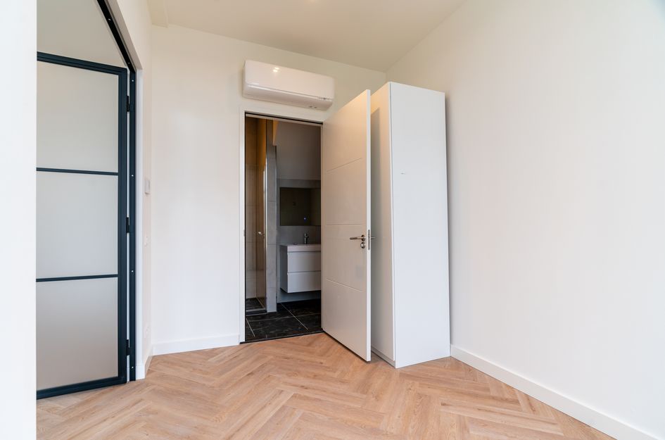 van de Spiegelstraat 19N