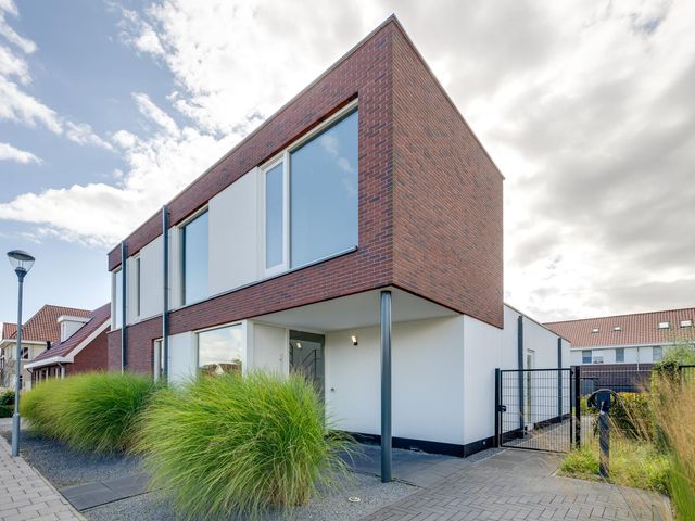 Talingkreek 12, Willemstad