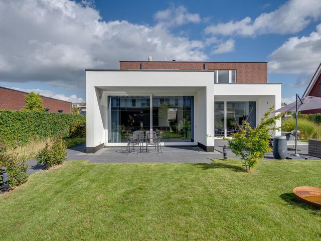 Talingkreek 12, Willemstad