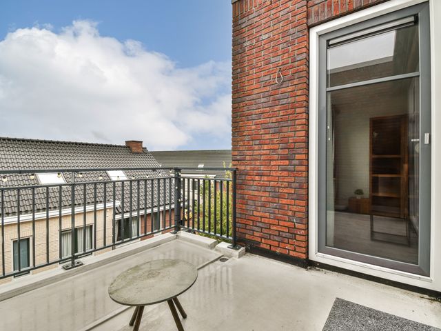 Crossleystraat 37, Haarlem