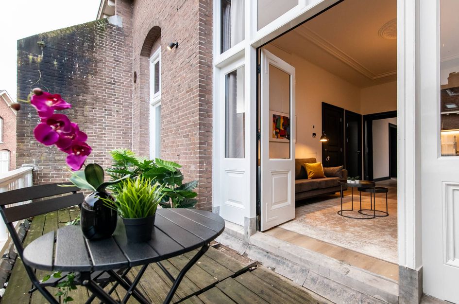 Ramstraat 12B