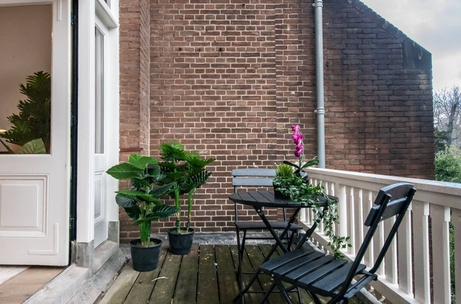 Ramstraat 12B