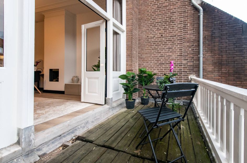 Ramstraat 12B