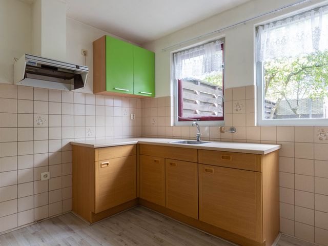 Vijverbos 2, Hoofddorp