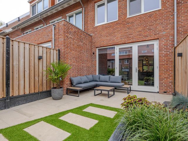 Warmoldstraat 51A, Rotterdam