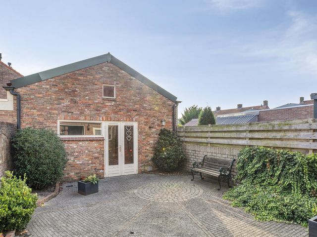 Frankenlaan 6, Prinsenbeek